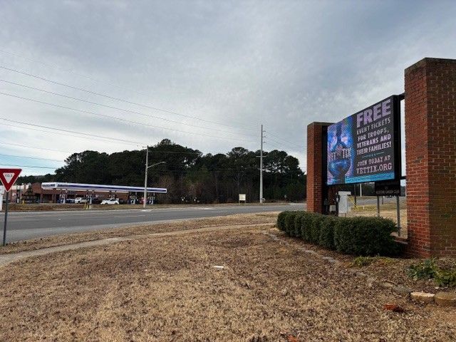 *NEW Digital Billboard Gate 8 